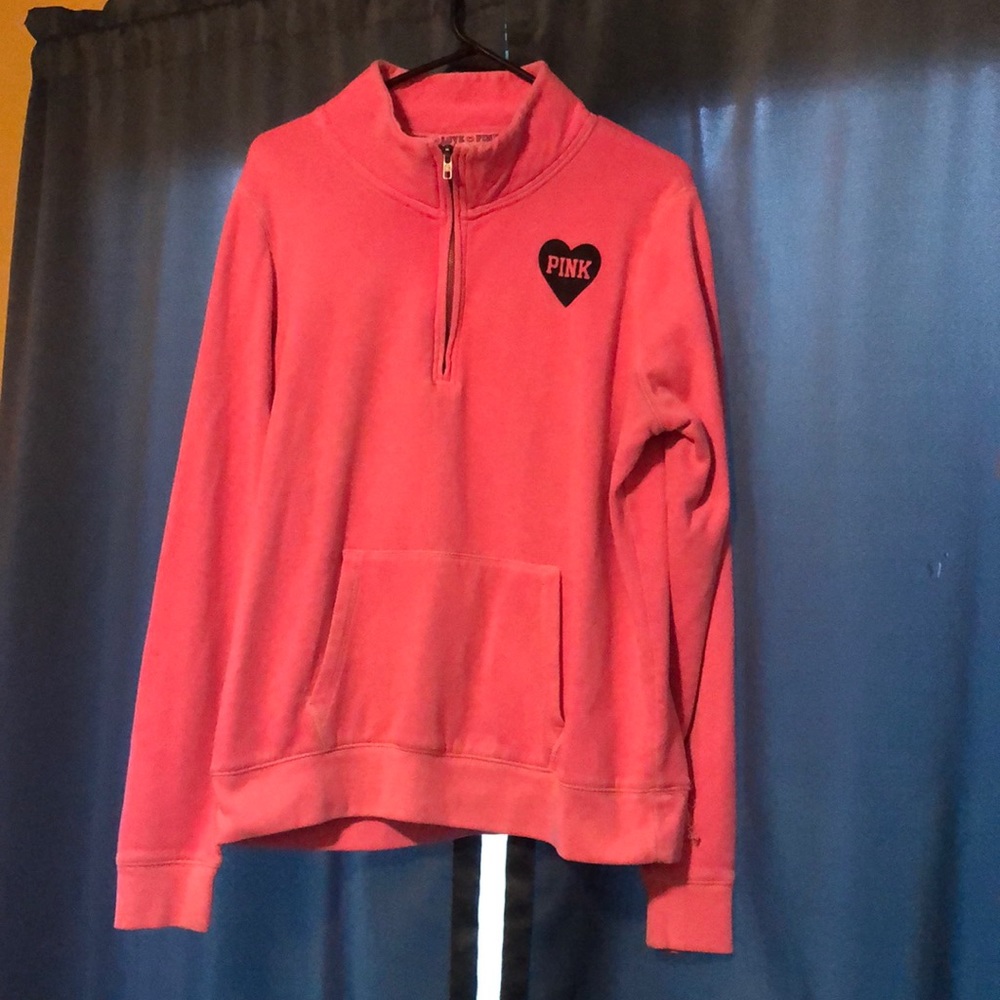 PINK Sweatshirt